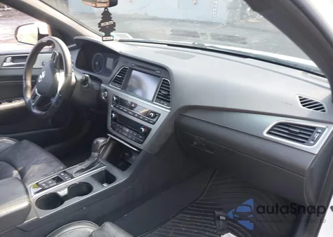 2015 Hyundai Sonata Sport 2.0T from USA, damaged, VIN 5NPE34AB8FH080499